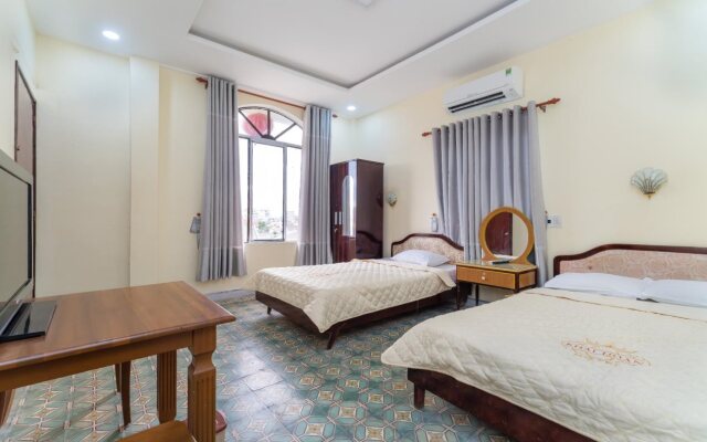 Khai Hoan Hotel
