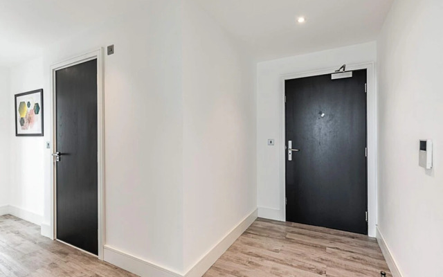 High Rise Apartment in Acton