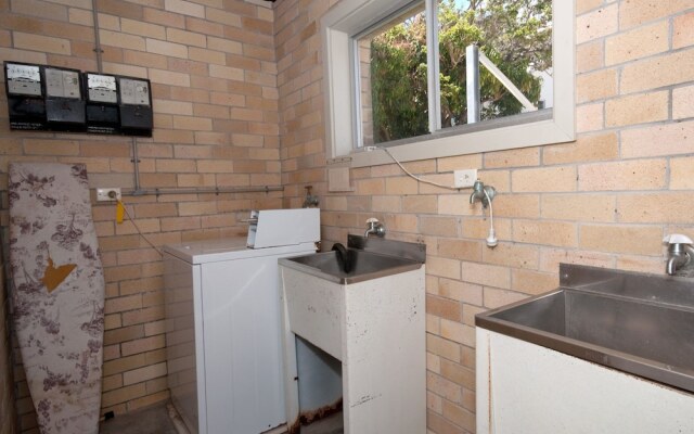 Shoal Bay Road, Castaways, Unit 04, 17