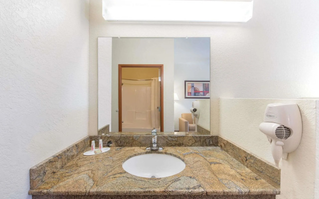 Super 8 Abilene South