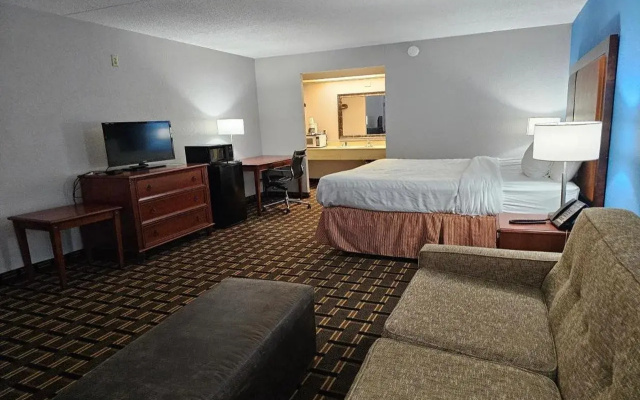 Relax inn by OYO Greeneville Near Hwy US-321