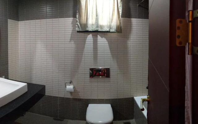 The Camelot Rest House