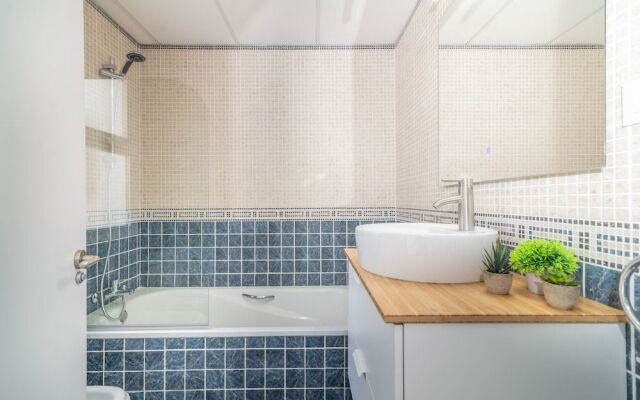Sunny Camelia Villa Heated pool