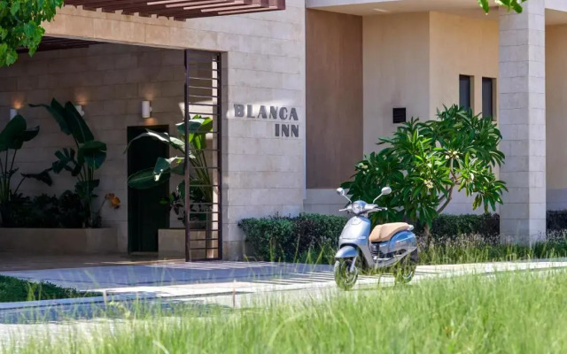 Marassi Boutique Hotel-Blanca