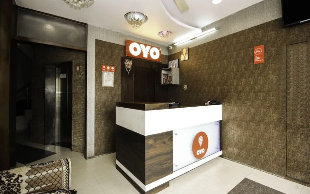 OYO 15424 Hotel Galaxy Palace