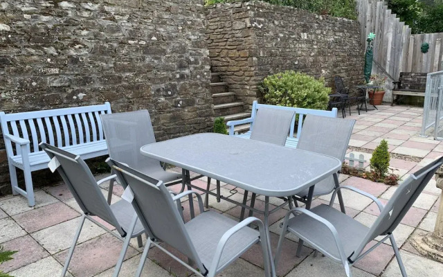 The Slipway Fowey Harbour, Parking 1 Min & Garden
