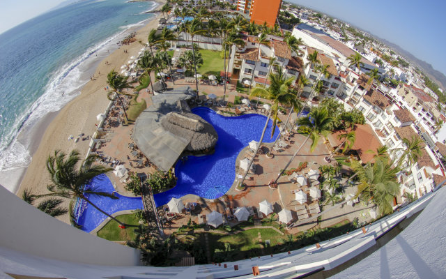 Plaza Pelicanos Grand Beach Resort - All Inclusive