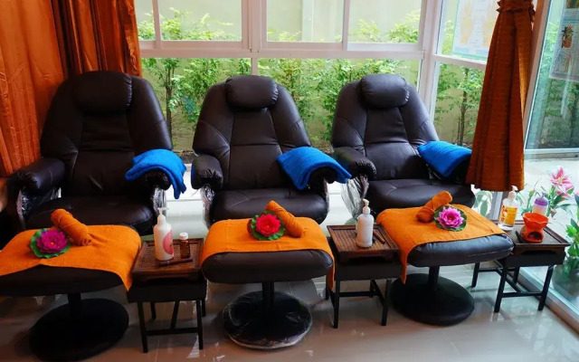 ZEN Rooms Pratunam 15