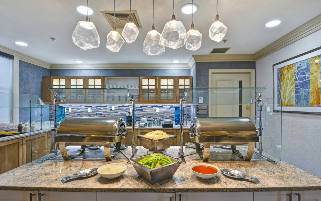 Homewood Suites by Hilton Windsor Locks Hartford