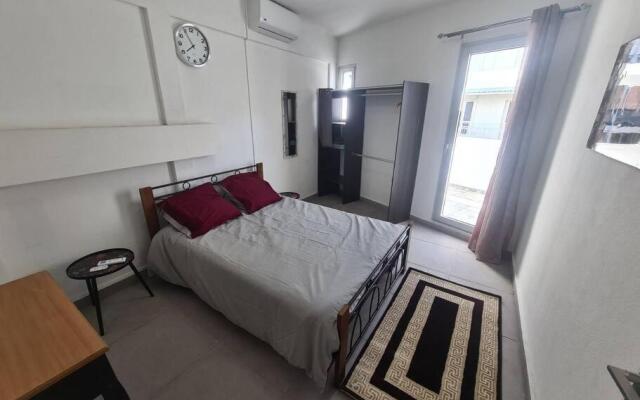 T-3 Hypercentre Saint Denis Rue Piétonne