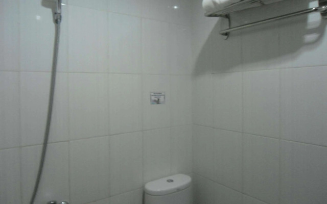 Oyo 741 Hotel Labuhan Raya