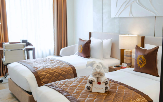 Grand Westside Manila Bay