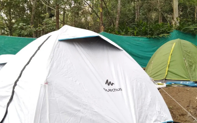 Lake View Camp
