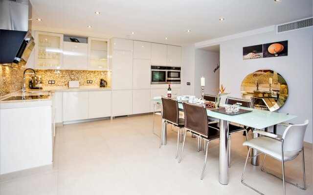 4 B/R  VILLA by Puerto Banus & Sea 5 m ✴️✴️✴️✴️✴️