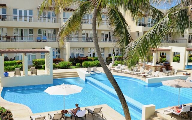 The Phoenix Resort