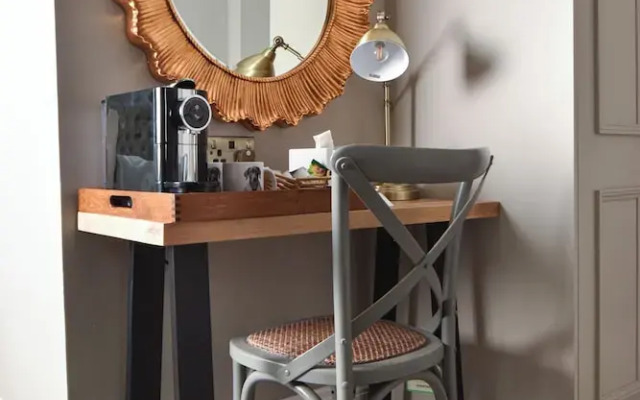 Yorkshire Grey Pub & Rooms
