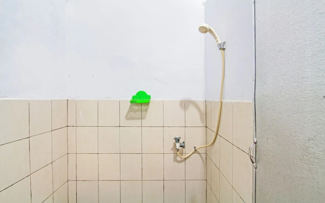 SPOT ON 93592 Pondok Backpackers Ardafa JogjaNearBlue Lagoon Jogja