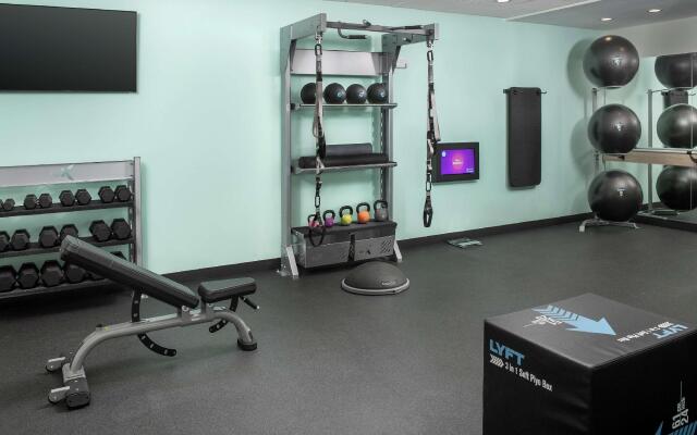 Tru by Hilton Mt Pleasant Charleston