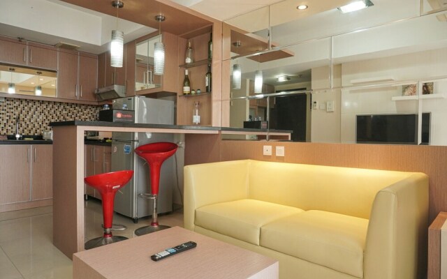 Strategic Location 1BR The Wave Apartment with City View