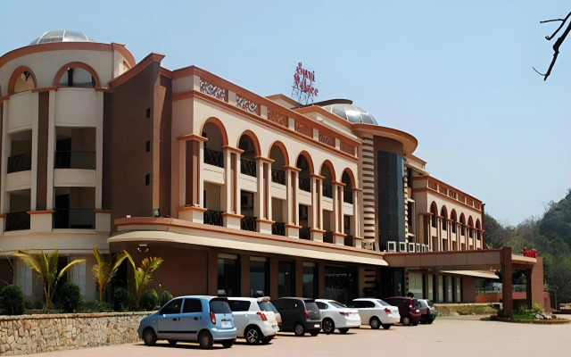 Suvi Palace