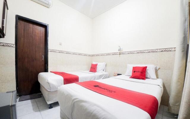 RedDoorz @ Rabasta Kuta Residence