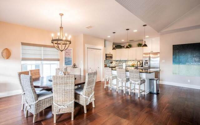 Cinnamon Shore- Grace House 188 BE