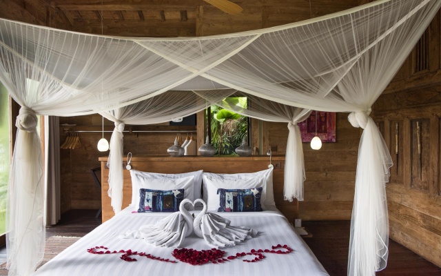 Blue Karma Ubud Hotel – Guest Rooms – Ubud