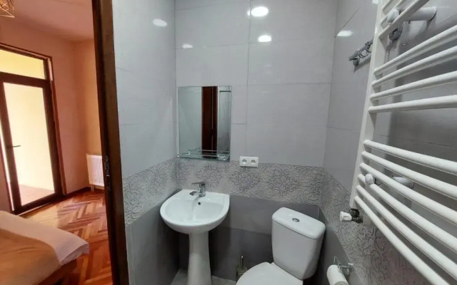 Guesthouse ''Door'' in Sighnaghi