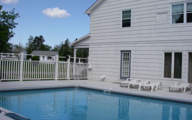 Kindred Spirits Inn & Cottages