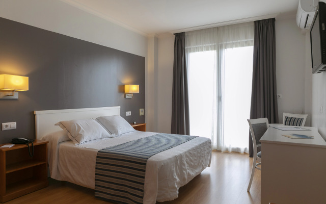 Hotel Lombiña