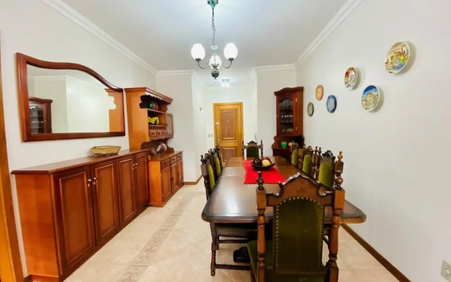 Cobertura ao Lado da Rua Torta  Gramado