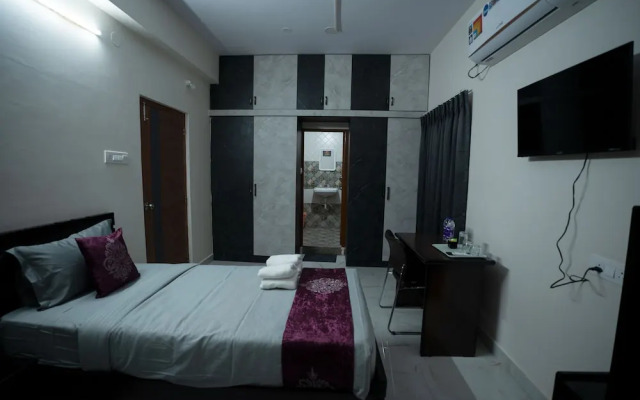 Yellow Bells Serviced Apartments Hitech City