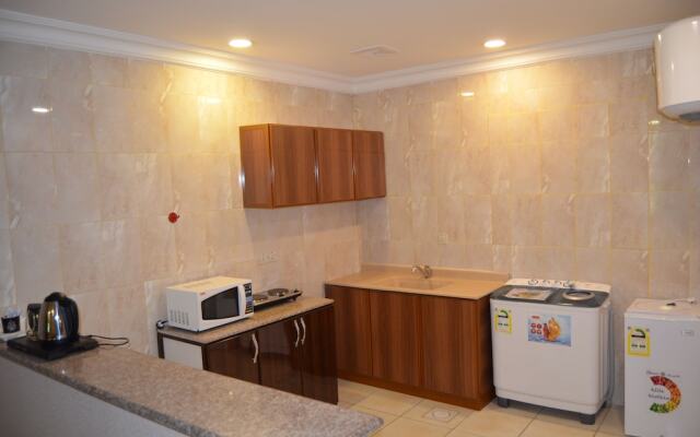 Golden Night Apartments