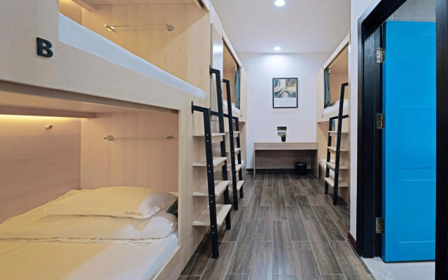 Zou Qu Ye Travel Hotel