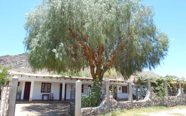 Hospedaje Las Tinajas