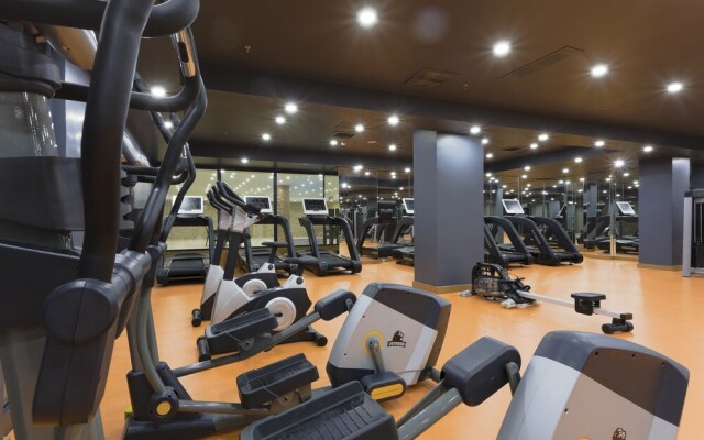 Shimall Deluxe Hotel