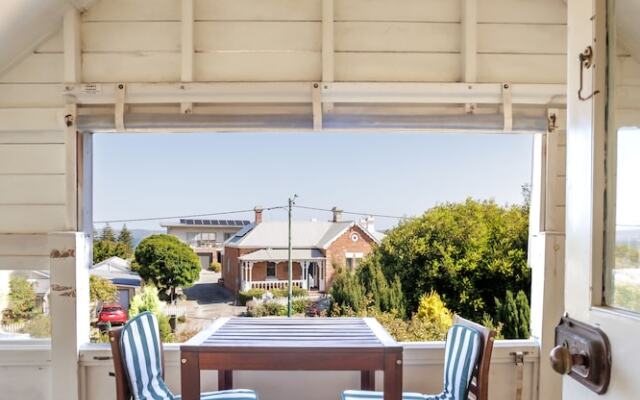 Wollaston House by the BnB Collection