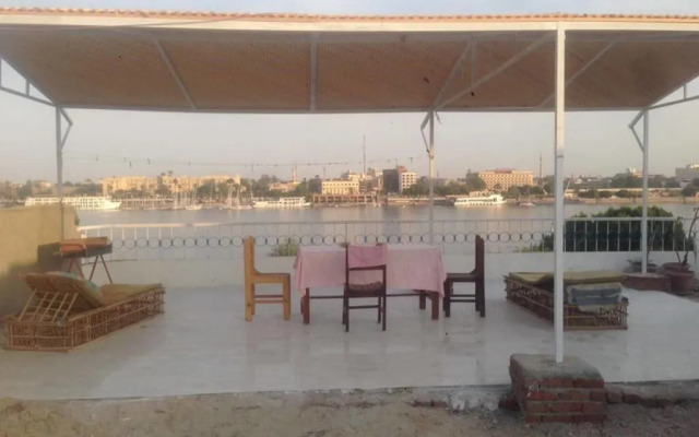 Sunny Guest House