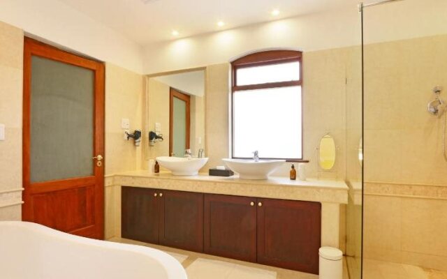 Apricot Gardens Guesthouse