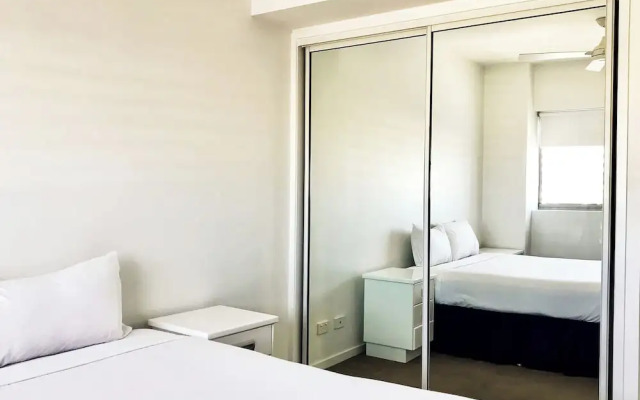 Oaks Townsville Gateway Suites
