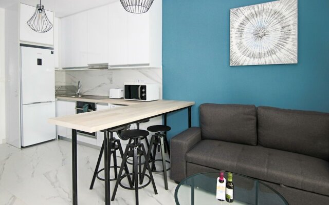 Phaedrus Living: Seaside Romantic Flat Limnaria123