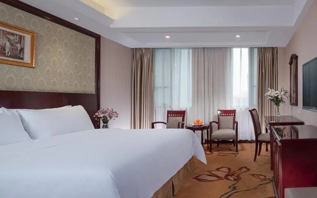 Vienna Hotel (Guiyang Convention and Exhibition Center) ex Evergreen Tongjiang – Guest Rooms – Guiyang