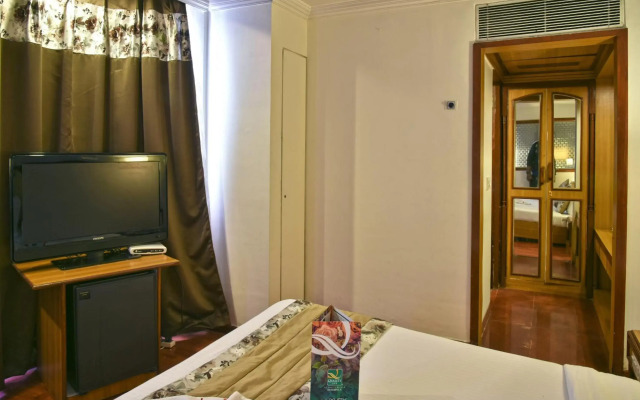 Quality Inn Residency