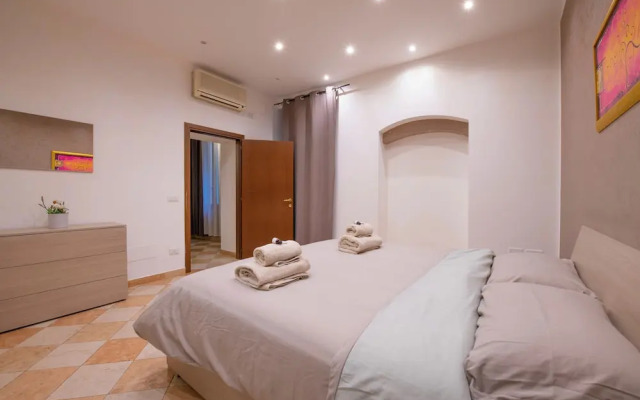You & Me Corporation Home Verona Centro