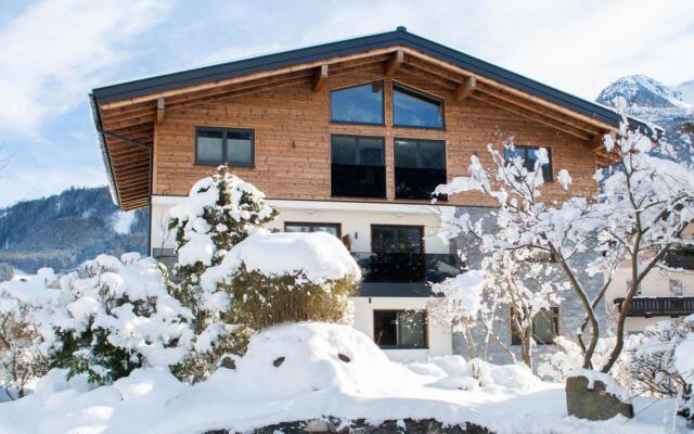 Apartment in Bramberg am Wildkogel With Garden