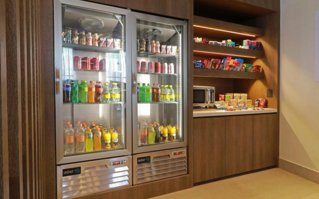 Holiday Inn Express Monterrey Fundidora by IHG