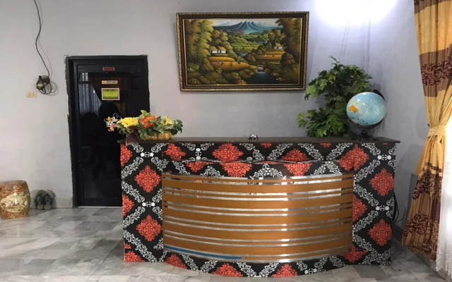 OYO 1918 Hotel Sera Indah