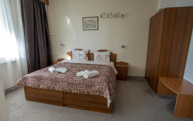Park Hotel Ivailo