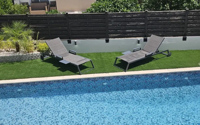 131 VOR - Stay M L Villa