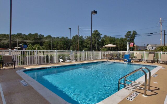 Comfort Inn & Suites Dothan East